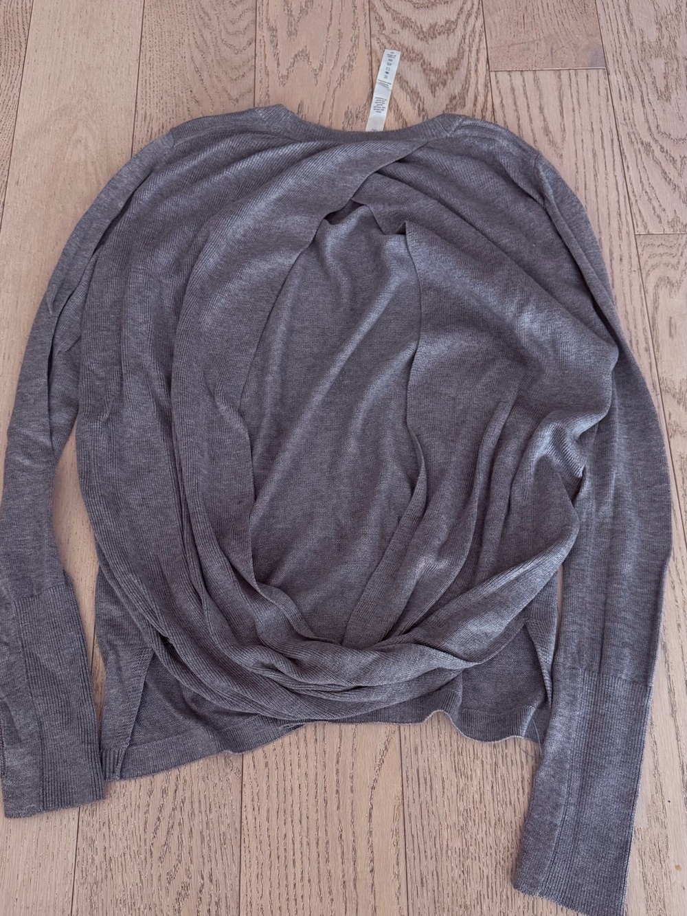 NWOT RARE LuLu Lemon Crewneck open back Sweater - Gray